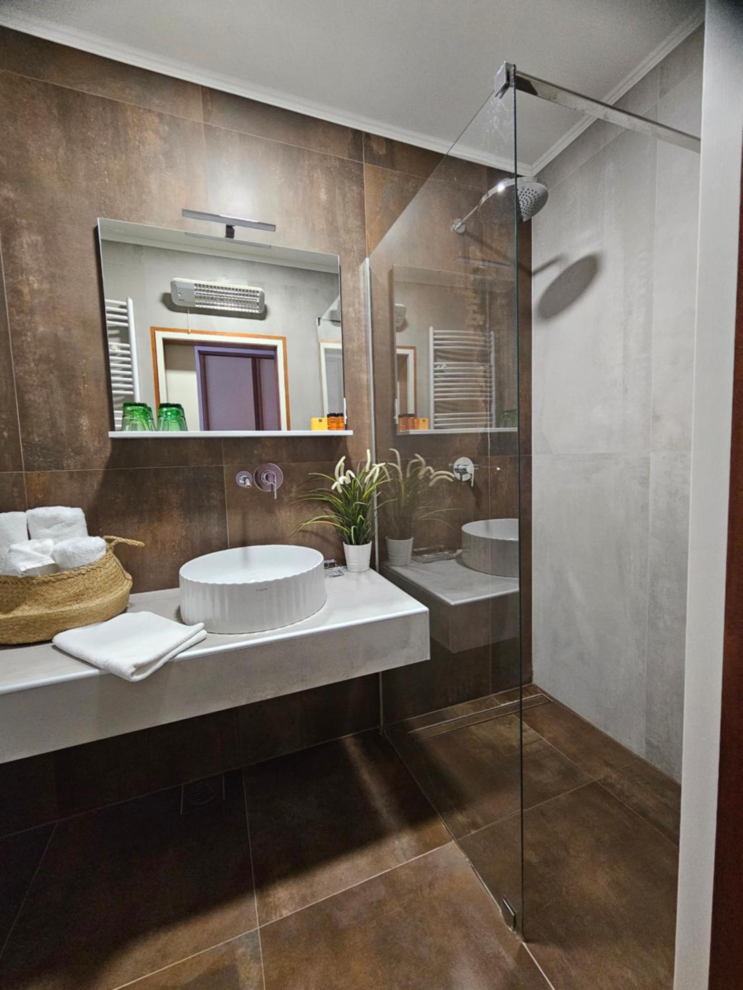 Bed&Breakfast Restaurant DP Donji Zvecaj Exterior foto